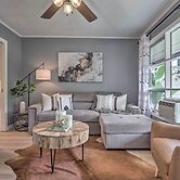 Chic Flat Rock Condo w/ Balcony + Lake View!