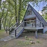 Lake Pepin Cottage w/ Decks + Private Beach!