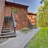 2 Mi to Waterpark: Vernon Township Gem w/ Balcony