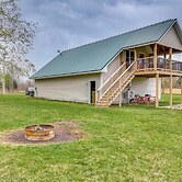 Cozy Solar-powered Loft: Walk to Lake Champlain!