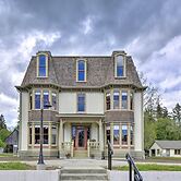 Historic, Victorian Villa w/ Park On-site