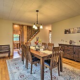 Penn Yan Escape w/ Yard, 1 Mi to Keuka Lake!