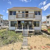 Charming Oceanfront Home on Salisbury Beach