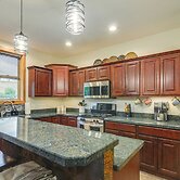 < 1 Mi to Hot Spring: Condo in Pagosa Springs!