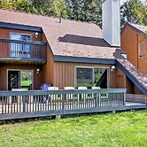 Stowe Vacation Rental w/ Deck & Mountain Views!
