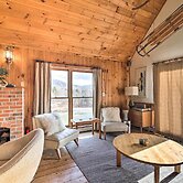 Upscale Montgomery Cabin, Near Jay Peak Resort!