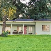 Pet-friendly Auburndale House w/ Lake Views!