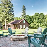 Dog-friendly Park Falls Cottage w/ 5 Acres & Lake