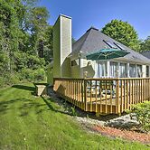 Families Welcome! East Falmouth Home 4 Mi to Beach