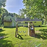 East Falmouth Home w/ Deck & Grill: 4 Mi to Beach!