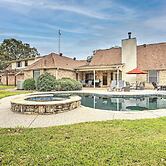 Gainesville Home w/ Outdoor Oasis, 16 Mi to Lake