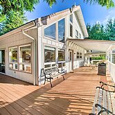 Hood Canal Home w/ Hot Tub - Bordering Olympic NP!