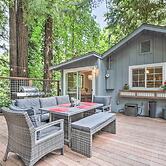 Redwoods Cabin w/ Hot Tub: Walk to Russian River!