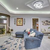 11 Mi to Nola: Westwego Home w/ Sunroom!