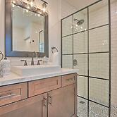Upscale Whittier Hills Gem: 17 Mi to Disneyland!