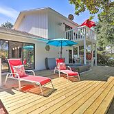 'An Acre Paradise' Home w/ Hot Tub in St Augustine