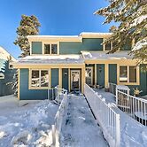 Bright Cloudcroft Condo w/ Game Room + Deck!