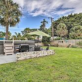 West Palm Beach Bungalow w/ Shared Backyard