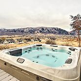 Eden Home w/ Stunning View ~ 6 Mi to Skiing!