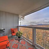 Breathtaking Highlands Condo w/ Mountain View
