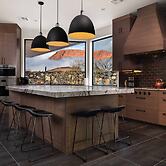 Snow Canyon Luxury Home #9 3 Bedroom Home