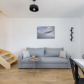 Seaside Escape Apartments by Renters