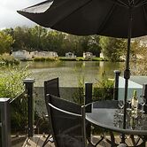 Rosedale Lakeside Lodge