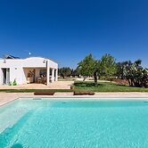 3360 Trulli Pangi by Perle di Puglia