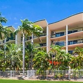 ZEN FORESHORE - 2 Bedroom Apt with Pool