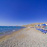 Amaryllis Front Beach Hotel