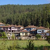 Armaco Residence