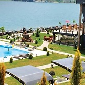 Rey Hotel & Restorant