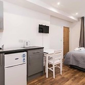 Sublime Stays Webberley Studio 9B Double Bed