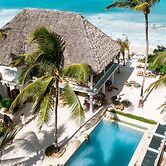 Maisha Matamu Beach Hotel