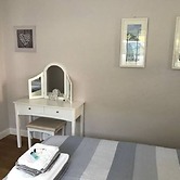Just Stay Wales - Marshmallow Cottage
