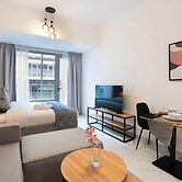 Spacious Studio in Oasis 714