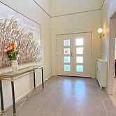 Spacious 7BRM 5-bathroom Rental House