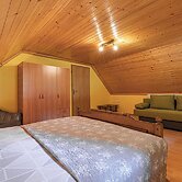 Kunstek Farmhouse With Sauna