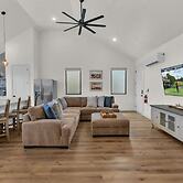 Desert Bungalow #h8 3 Bedroom Home