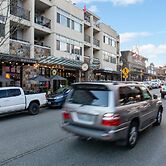 Bellevue Modern 2BD 2BA Apartment