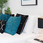 Four Bedroom House With Garden and Parking in West Midlands