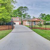 Charming Bluffton Vacation Home w/ Yard!