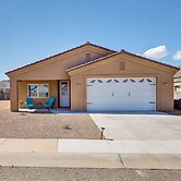 Kingman Getaway w/ Patio Near Route 66!