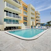 Tranquil Redington Beach Condo w/ Beach Access