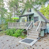 Deck & Grill: A-frame Cabin in Munds Park!