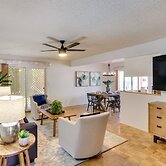 5 Mi to Ocotillo Golf Course: Chic Sun Lakes Home!