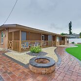 10 Mi to Coquina Beach: Spacious Bradenton Duplex