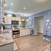 Spacious Fort Wayne Condo w/ Porch + Storage!