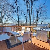 Deck & Grill: Convenient Home in Hummelstown