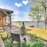Grove Lake House w/ Boat Dock & Outdoor Spots!